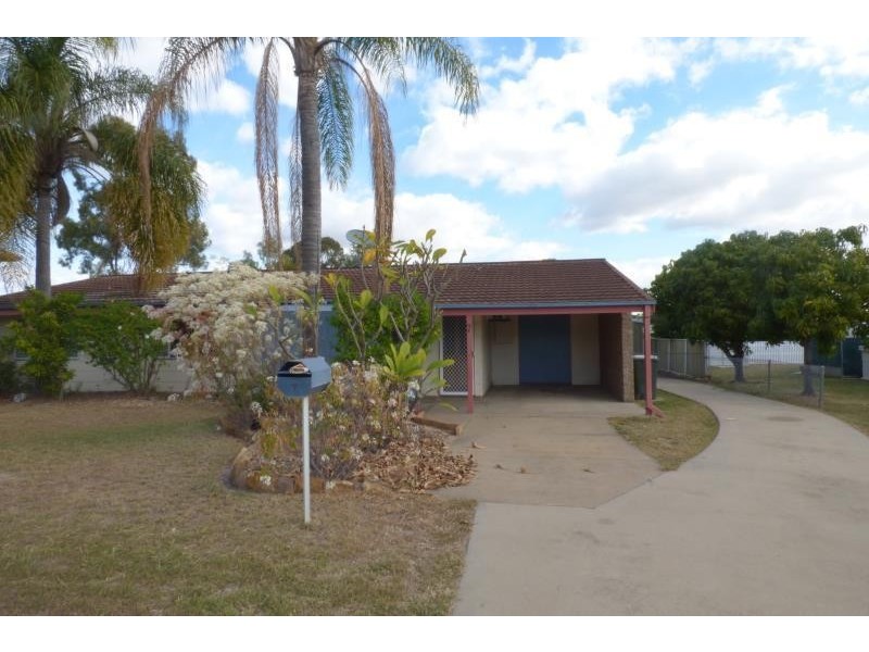 7 Raglan Street, Biloela QLD 4715