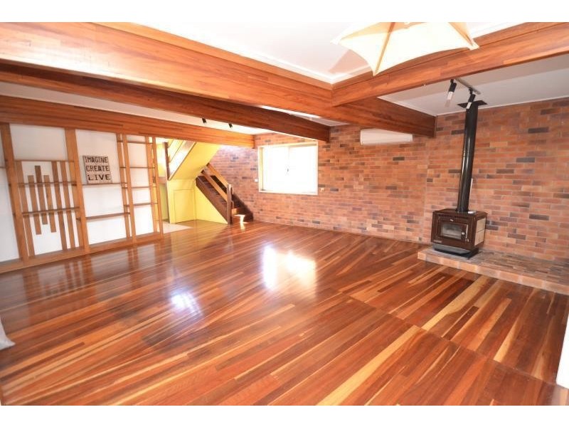 2 Sellheim Street, Biloela QLD 4715