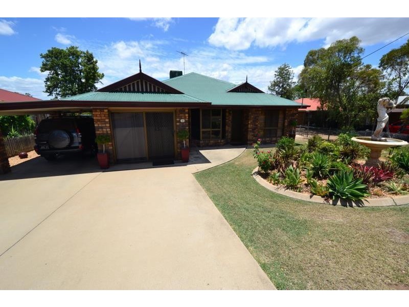 33 Prospect Street, Biloela QLD 4715