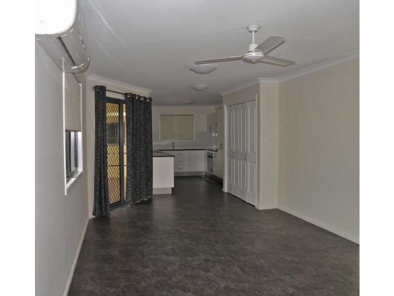 2/2 Park Street, Biloela QLD 4715