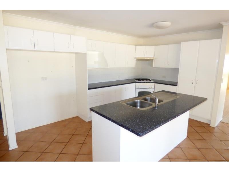 4 Keralee Court, Biloela QLD 4715