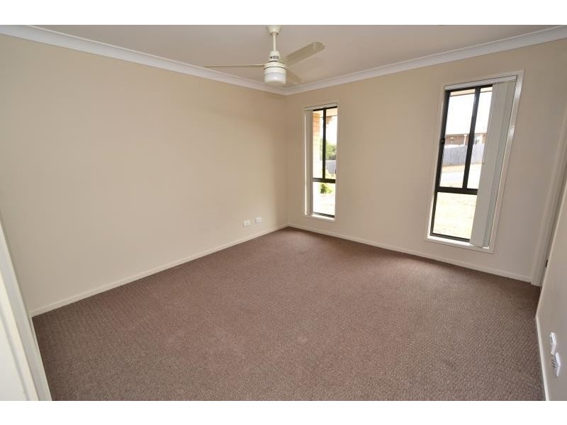 25 Valley View Drive, Biloela QLD 4715