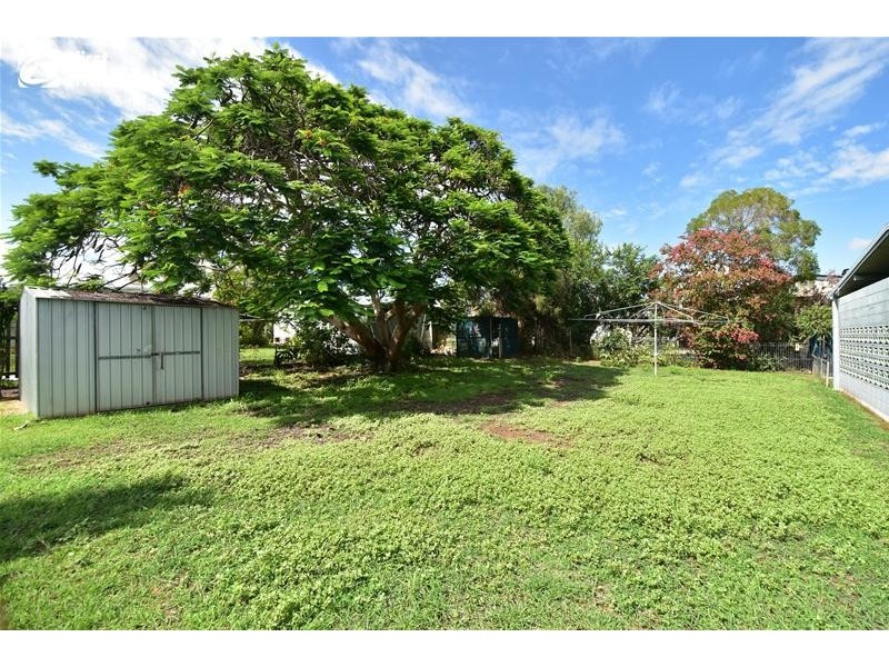 4 Sellheim Street, Biloela QLD 4715