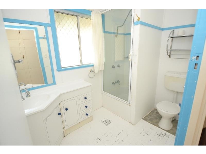 110 Kariboe Street, Biloela QLD 4715