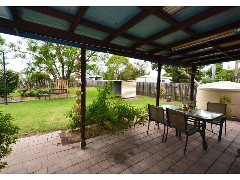 110 Kariboe Street, Biloela QLD 4715