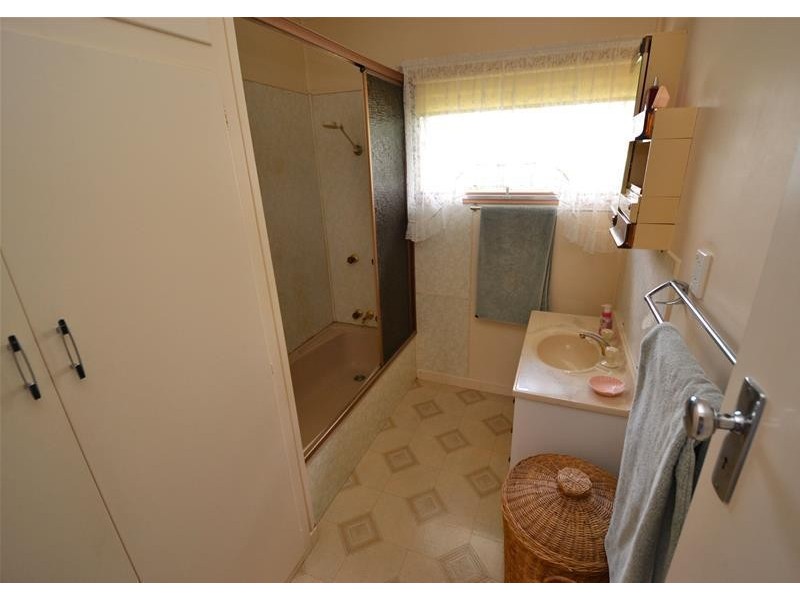 15 Gelobera Street, Biloela QLD 4715