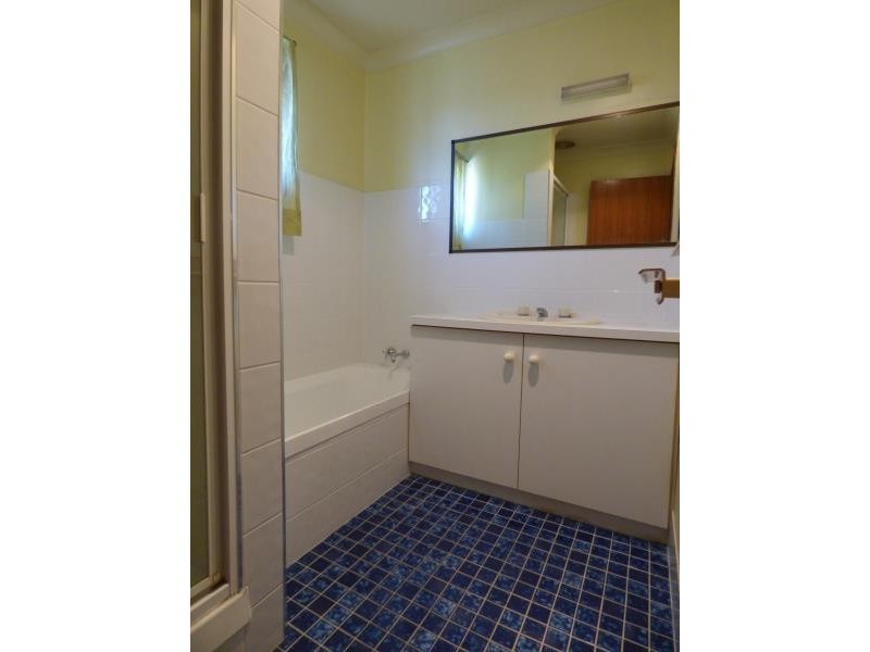 1/119 Rainbow Street, Biloela QLD 4715