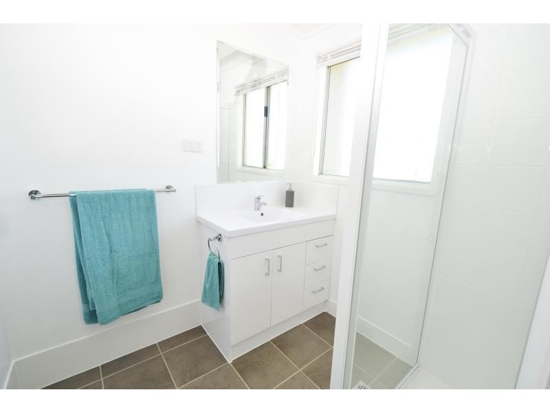 22-24 Dawson Highway, Biloela QLD 4715