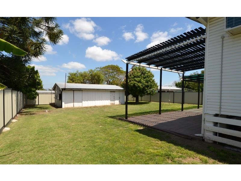 137 Bell Street, Biloela QLD 4715