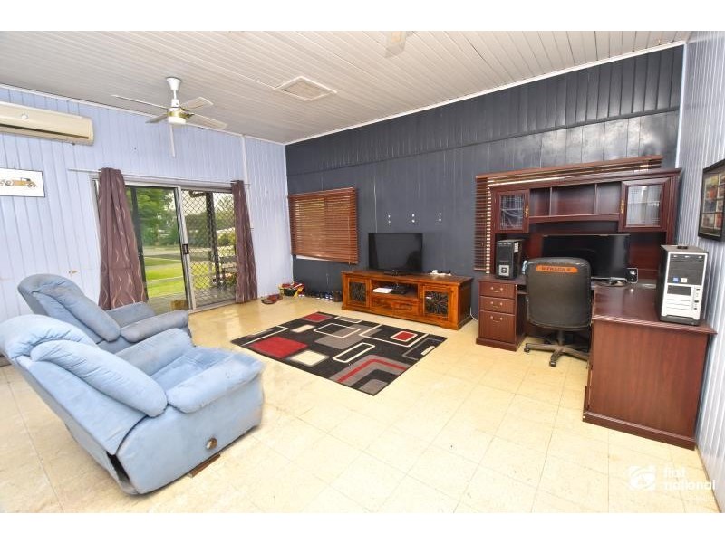 32 Stanley Street, Thangool QLD 4716