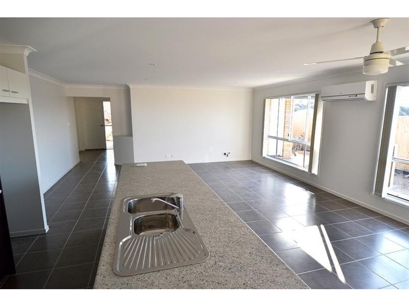 22 Valley View Drive, Biloela QLD 4715