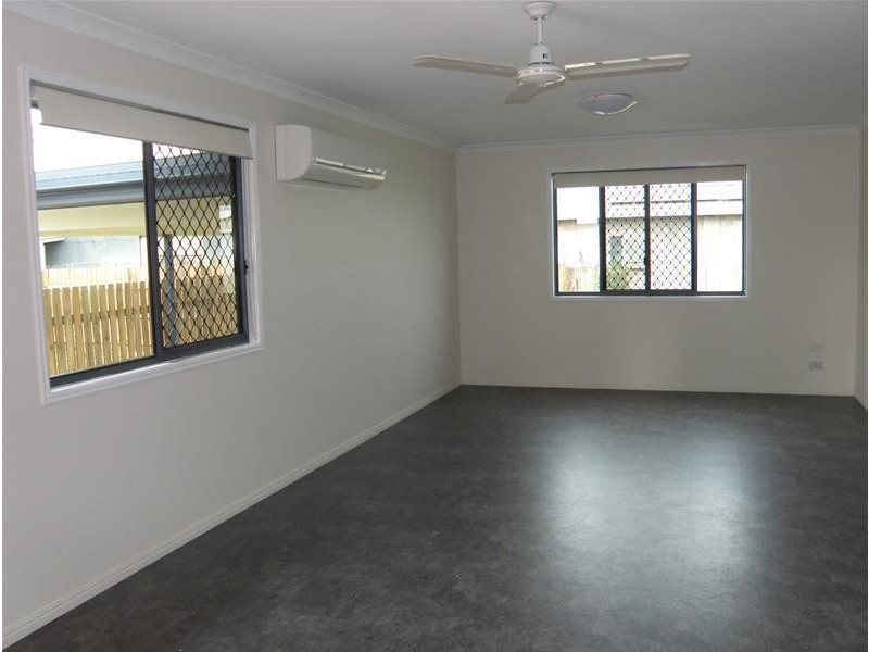 2/2 Park Street, Biloela QLD 4715