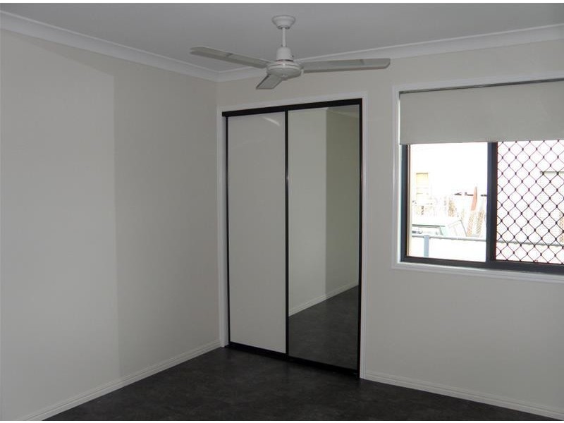 2/2 Park Street, Biloela QLD 4715