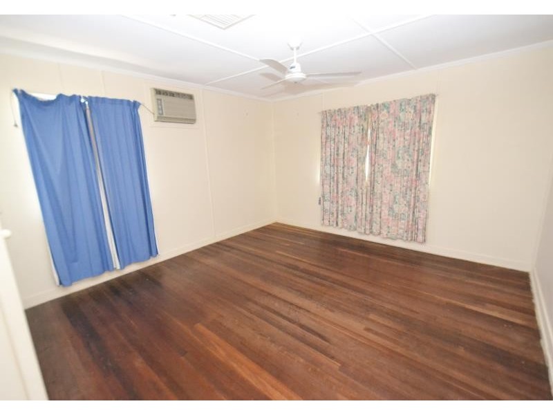 2 Manton Street, Biloela QLD 4715