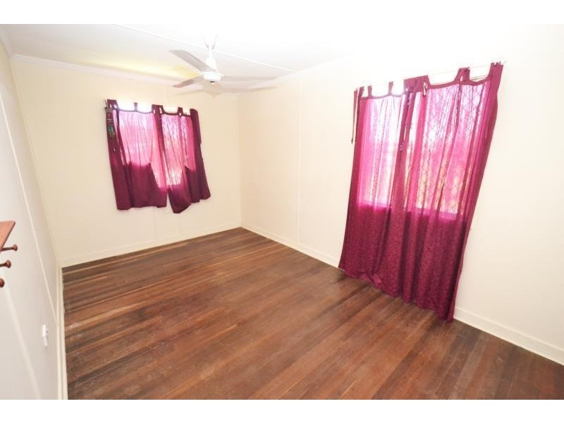 2 Manton Street, Biloela QLD 4715