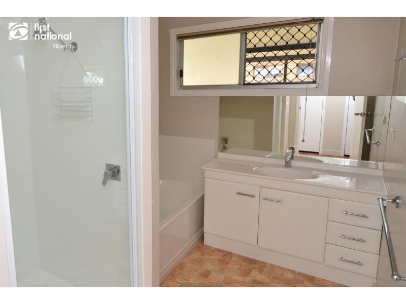 5 Woolein Crescent, Biloela QLD 4715