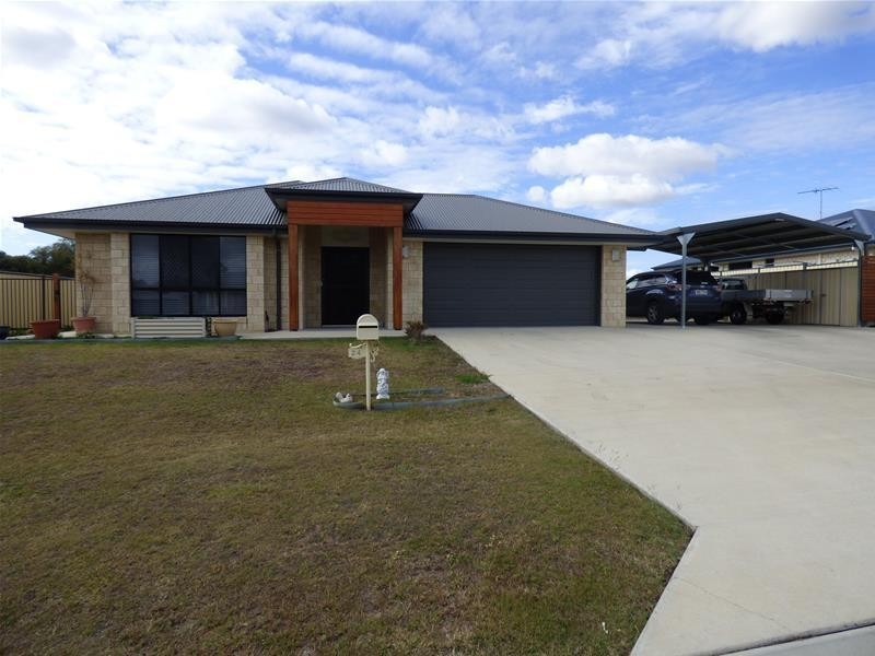 24 Earlsfield Street, Biloela QLD 4715