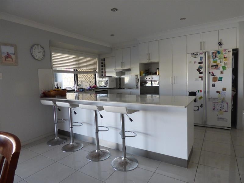 24 Earlsfield Street, Biloela QLD 4715