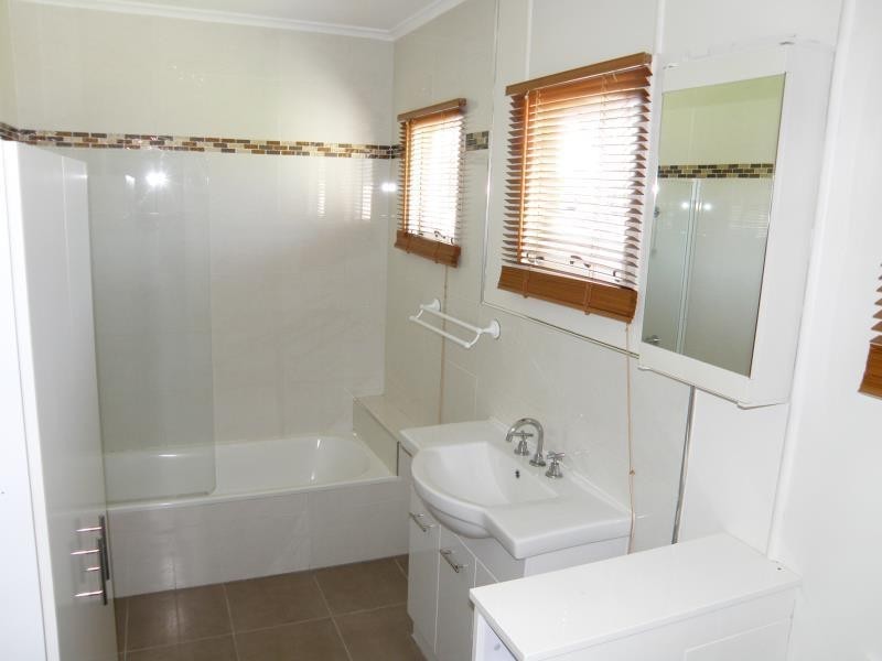 4 Manton Street, Biloela QLD 4715