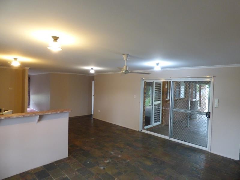 10 Winston Street, Thangool QLD 4716