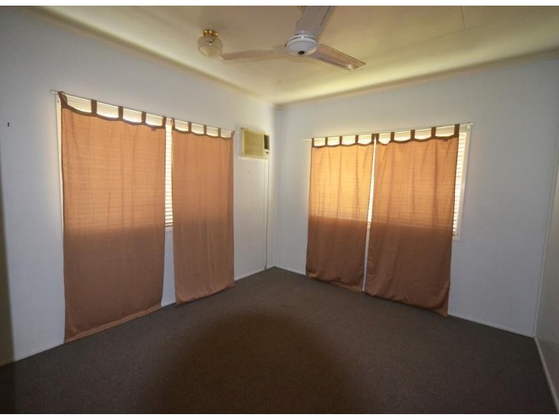 44 Thalberg Avenue, Biloela QLD 4715