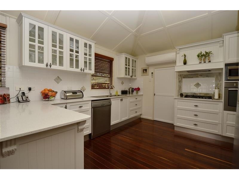 28 Paroz Crescent, Biloela QLD 4715