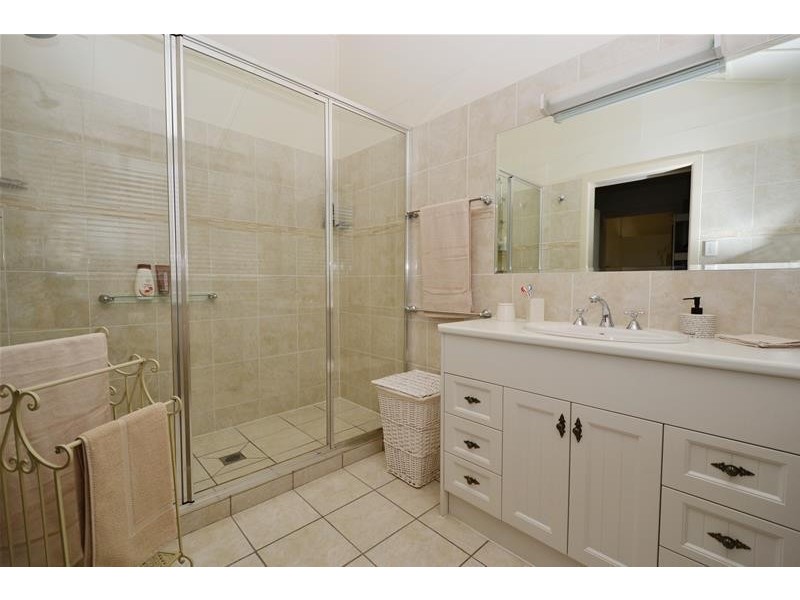 28 Paroz Crescent, Biloela QLD 4715