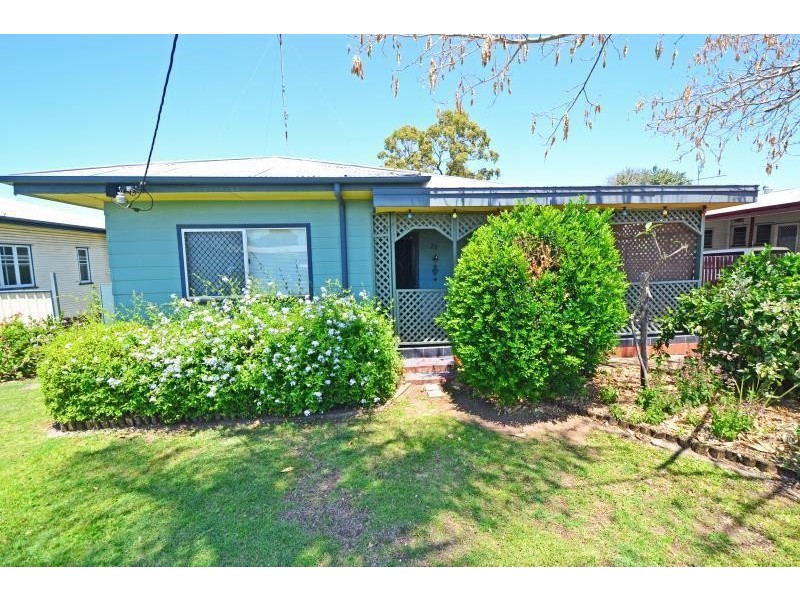 23 Rainbow Street, Biloela QLD 4715