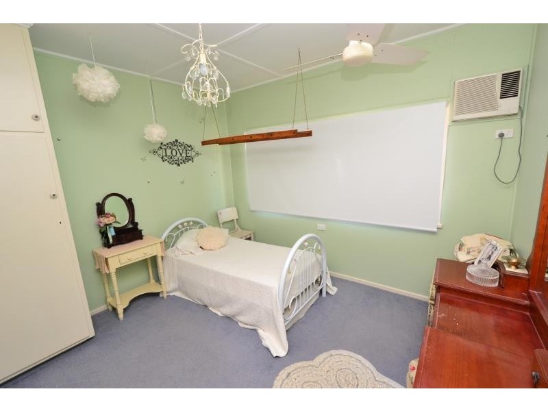 23 Rainbow Street, Biloela QLD 4715