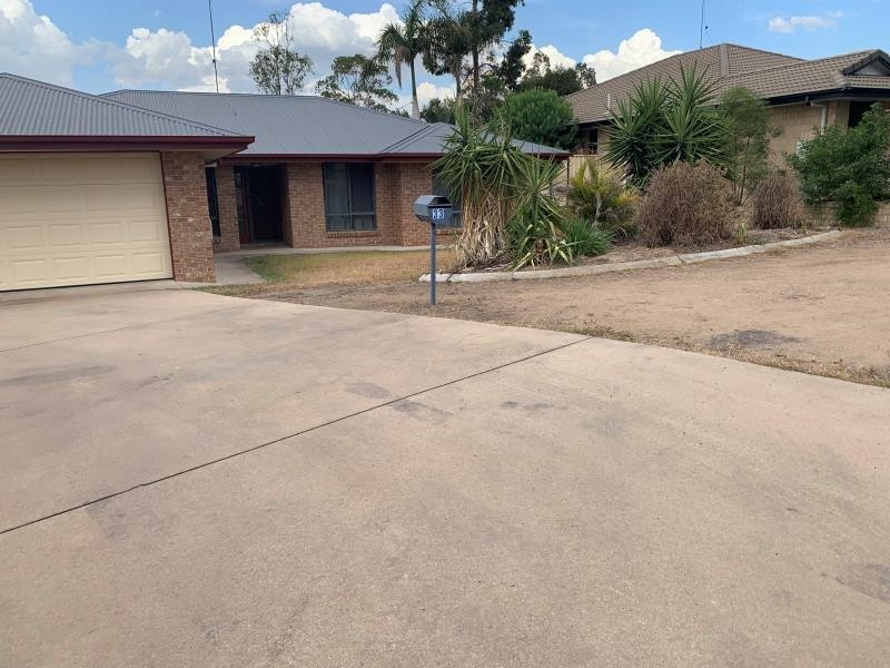 33 Paroz Crescent, Biloela QLD 4715