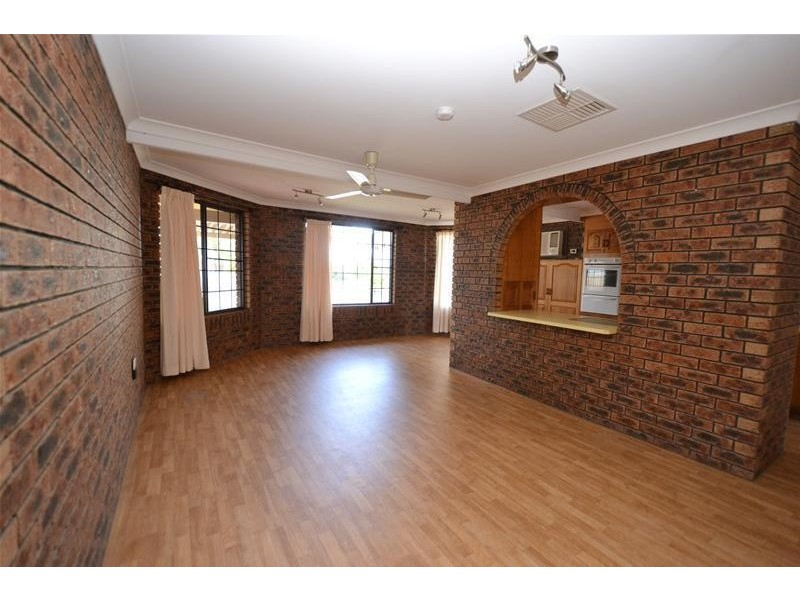 2 Spier Street, Biloela QLD 4715