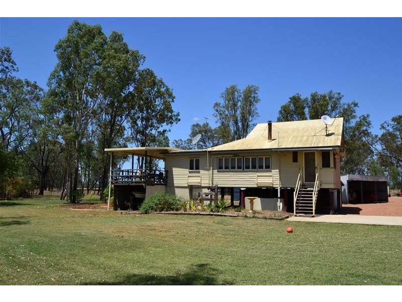 470 Lake Pleasant Road, Goovigen QLD 4702