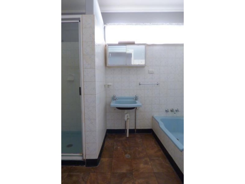 14 Sellheim Street, Biloela QLD 4715