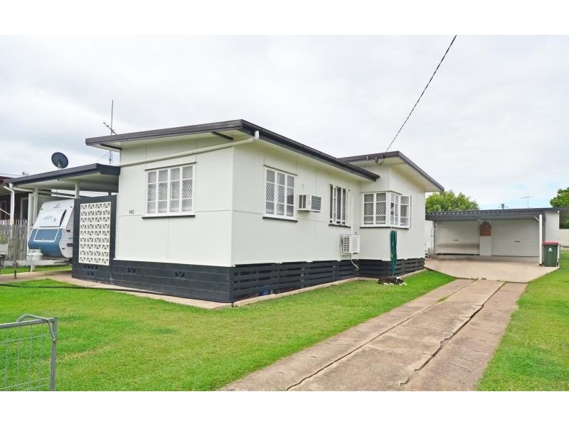 142 Kroombit Street, Biloela QLD 4715