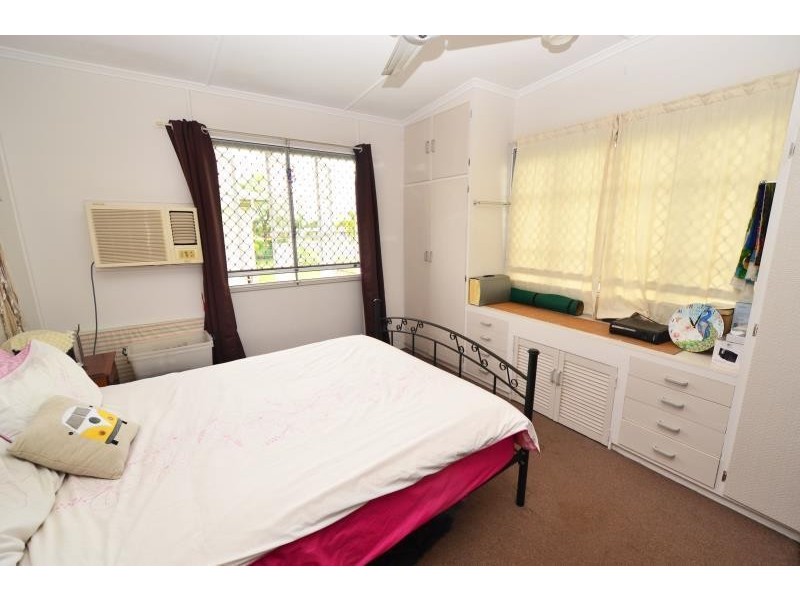 142 Kroombit Street, Biloela QLD 4715