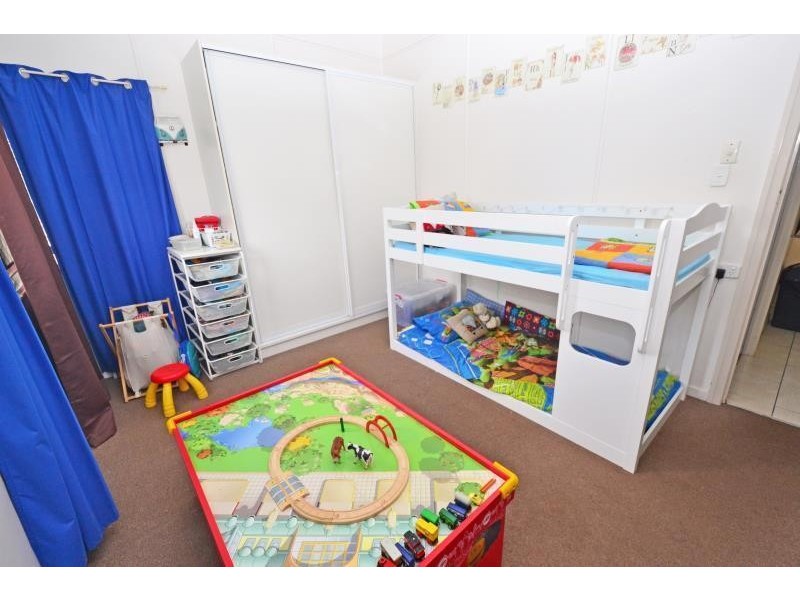 142 Kroombit Street, Biloela QLD 4715