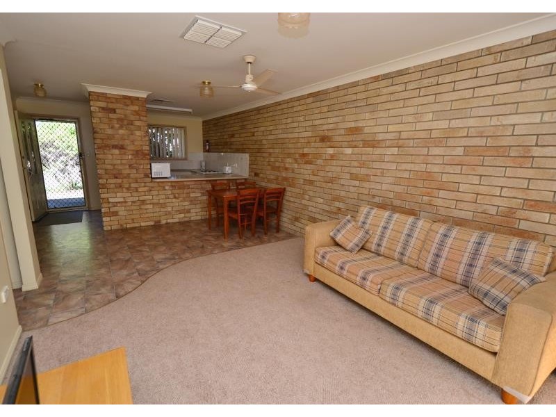 2/1 Prospect Street, Biloela QLD 4715