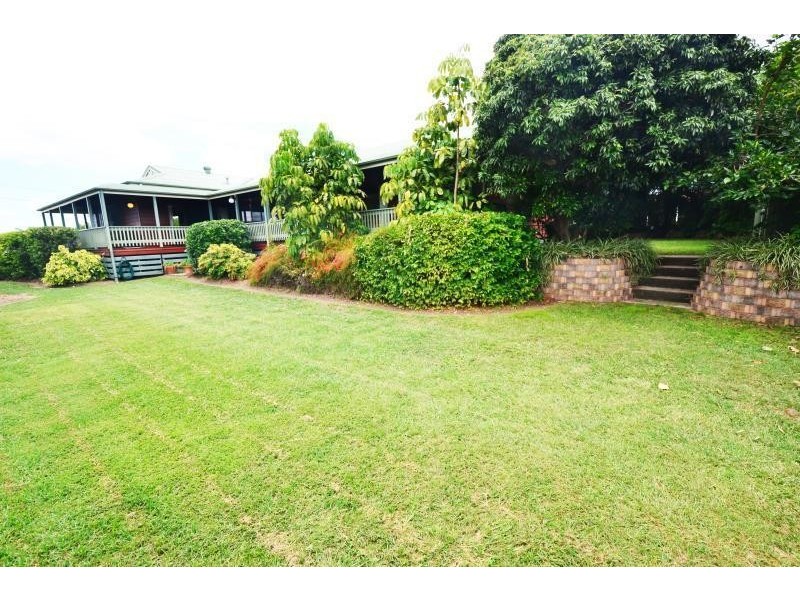 16 Raglan Street, Biloela QLD 4715