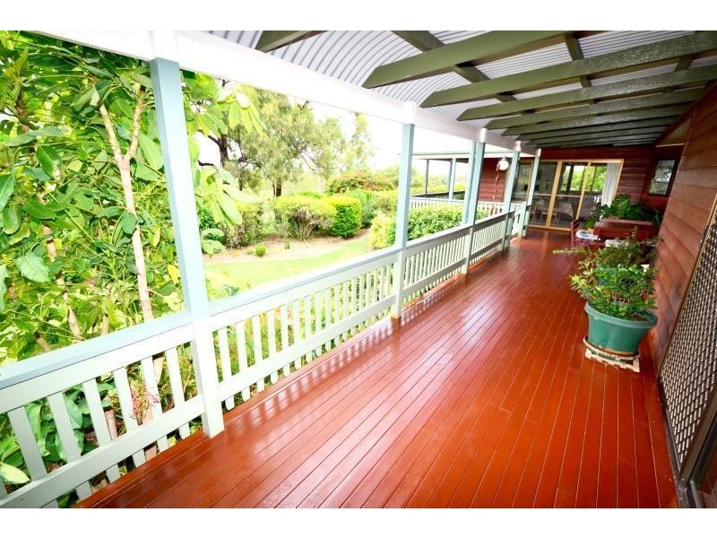 16 Raglan Street, Biloela QLD 4715