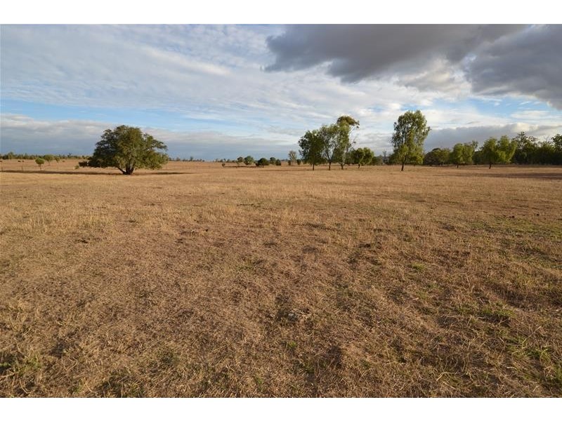 7 Dawson Highway, Biloela QLD 4715