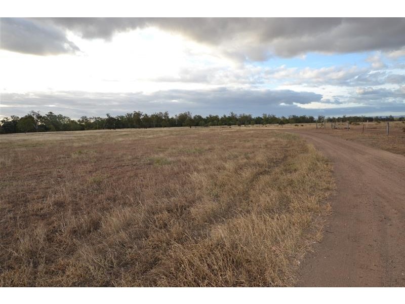 7 Dawson Highway, Biloela QLD 4715