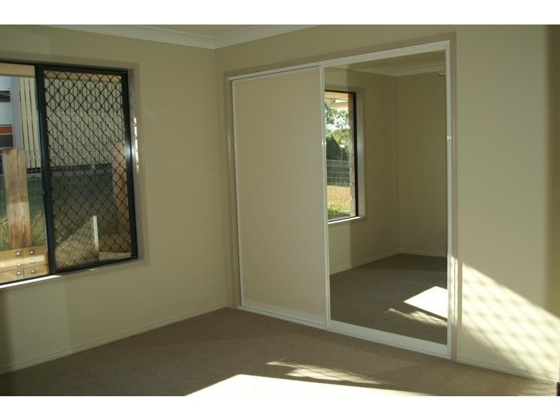 17 Raglan Street, Biloela QLD 4715