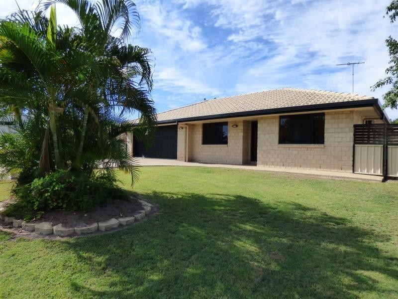 4 King Street, Moura QLD 4718