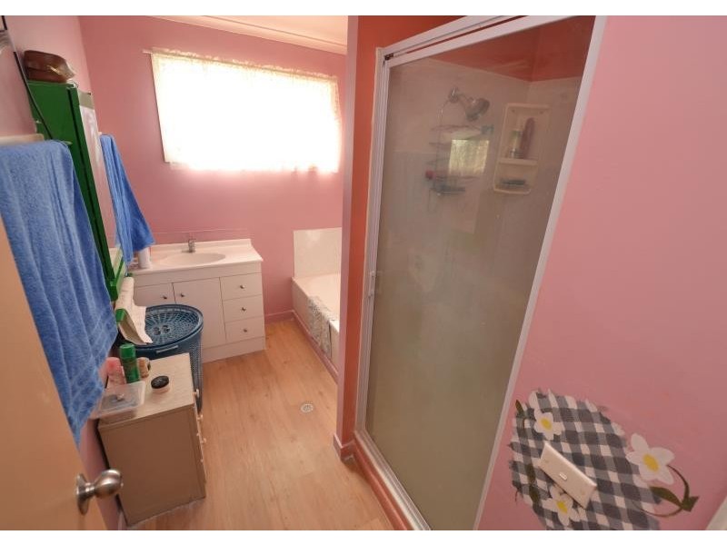 2 Raglan Street, Biloela QLD 4715