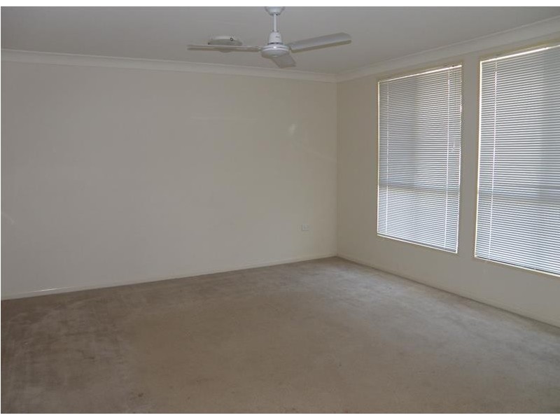 4 Valley View Drive, Biloela QLD 4715