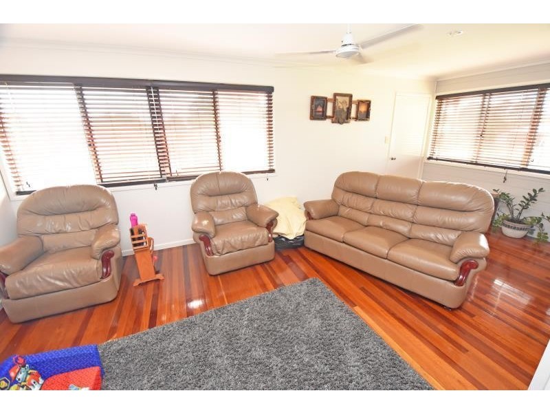 3 Beak Place, Biloela QLD 4715