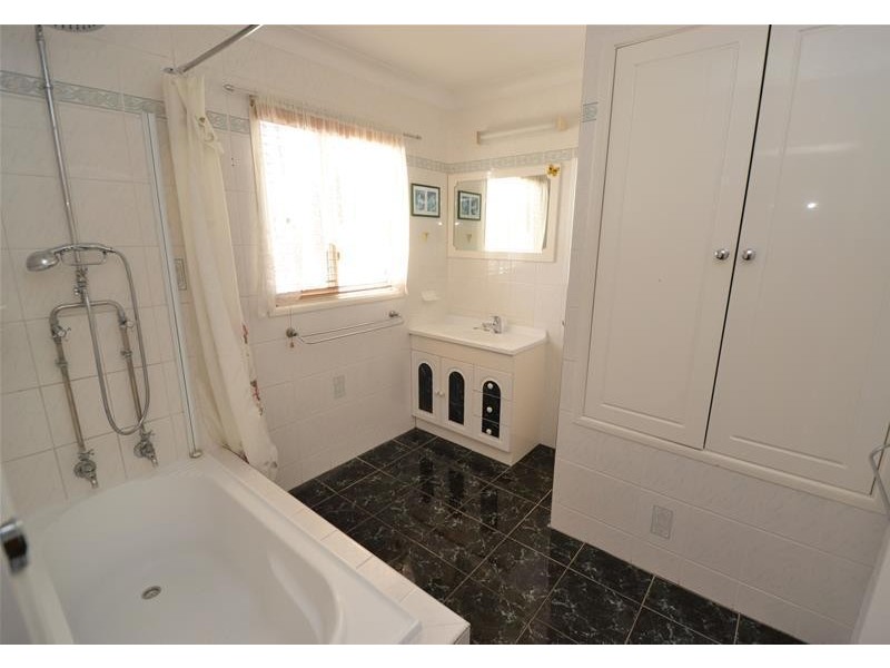 35 Washpool Street, Biloela QLD 4715