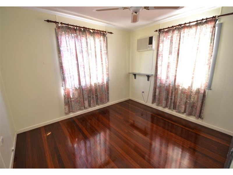 35 Washpool Street, Biloela QLD 4715