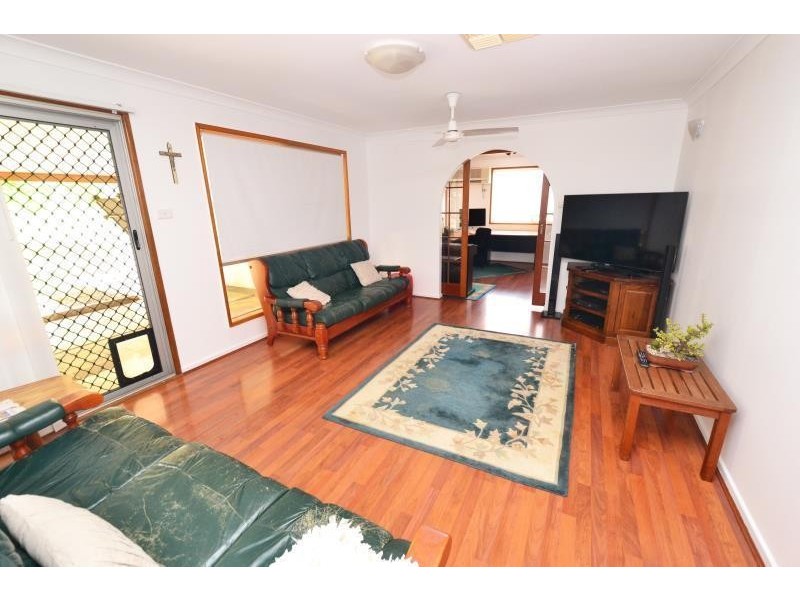 16 Oxley Avenue, Biloela QLD 4715