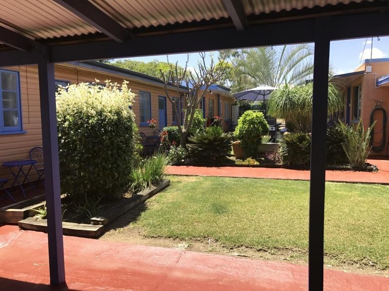 8/80 Kariboe, Biloela QLD 4715